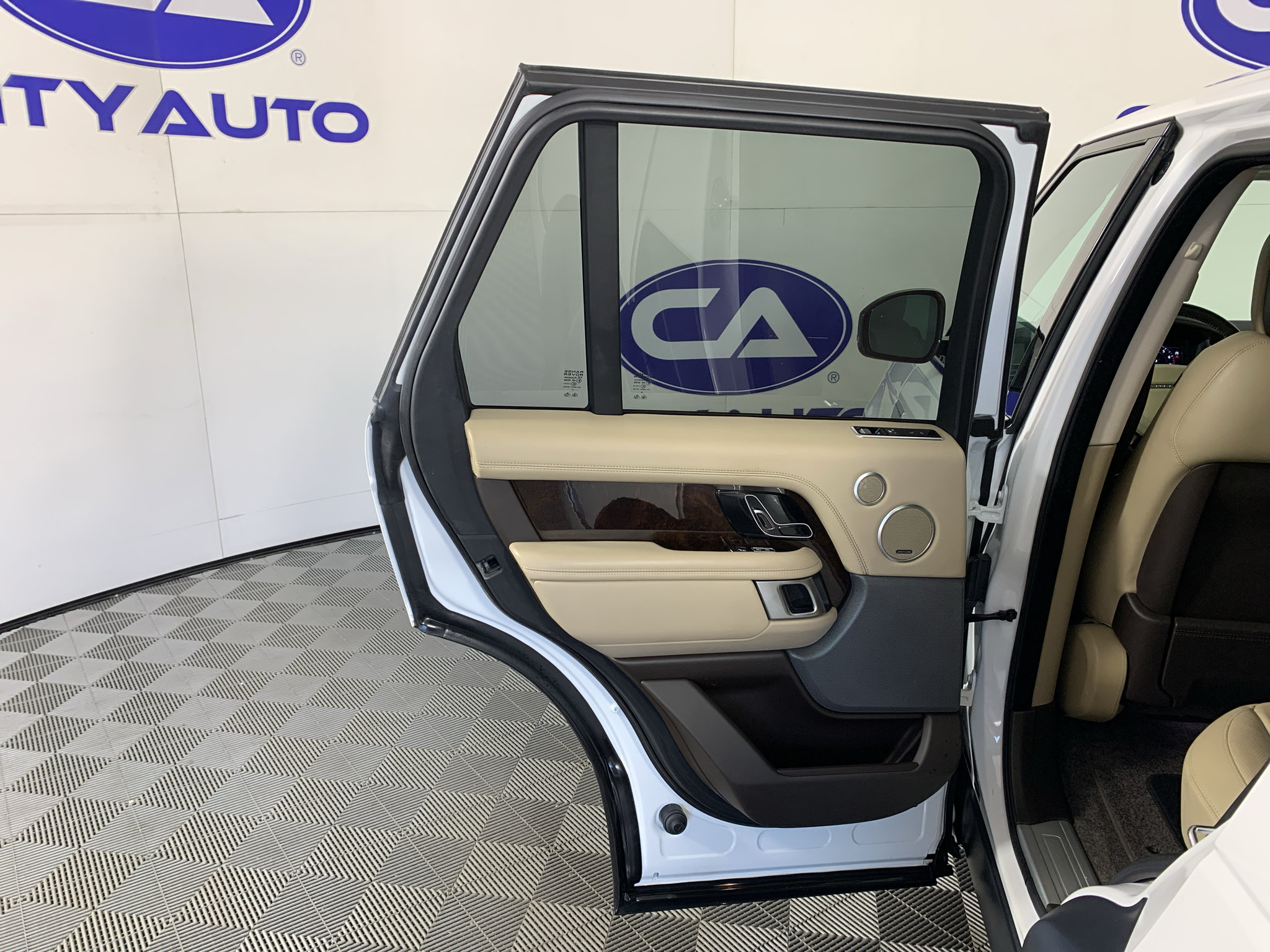 Used 2021 Land Rover Range Rover Westminster Edition AWD/4WD image 27