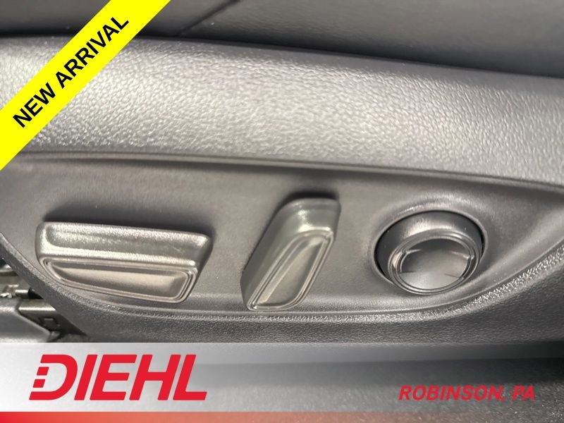 Used 2020 Toyota RAV4 XSE AWD/4WD image 21