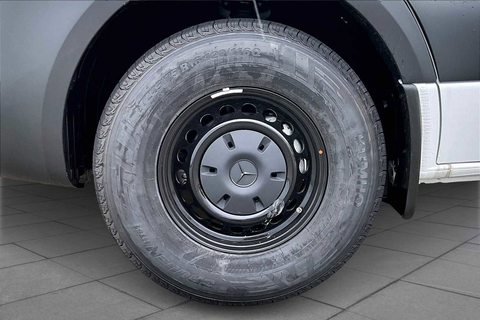 New 2025 Mercedes-Benz Sprinter 2500 image 16