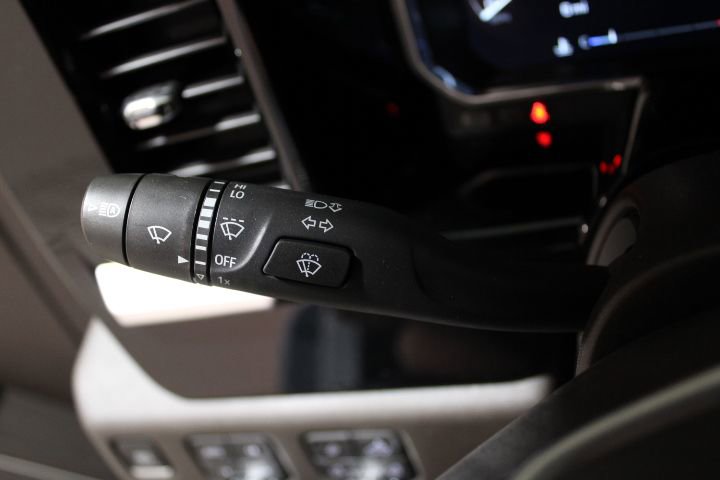 New 2026 GMC Sierra 2500 SLT w/ SLT Premium Package image 35