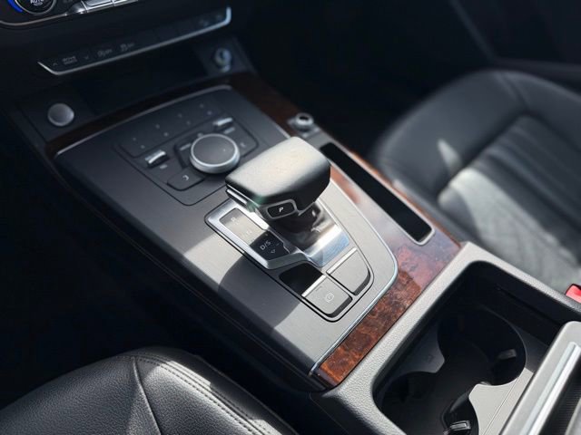 Used 2018 Audi Q5 2.0T Premium image 25