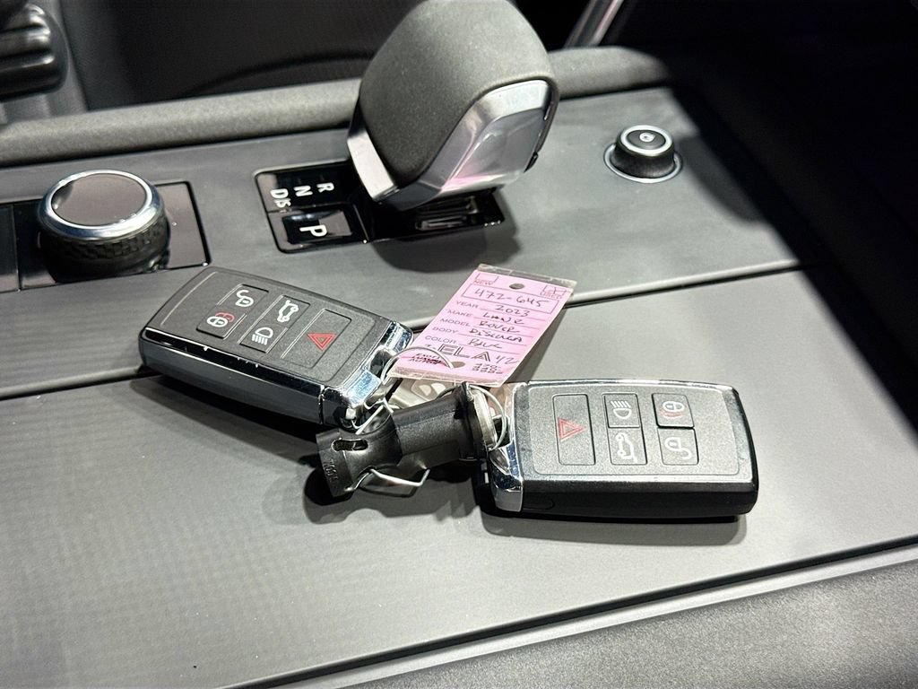 Used 2023 Land Rover Discovery HSE R-Dynamic AWD/4WD image 37