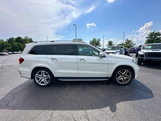 Used 2014 Mercedes-Benz GL 550 4MATIC image 15