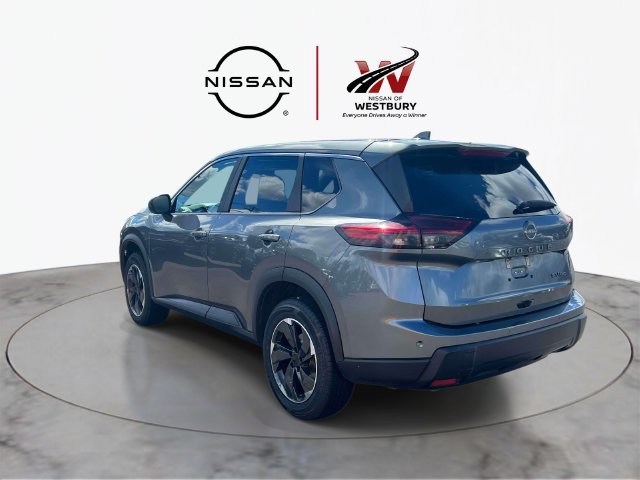 Used 2024 Nissan Rogue SV AWD/4WD image 4