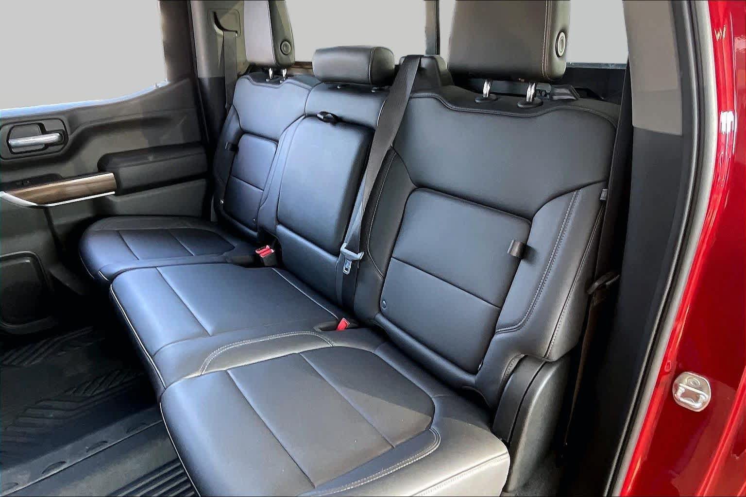 Used 2021 Chevrolet Silverado 1500 LT Trail Boss w/ Convenience Package II AWD/4WD image 20
