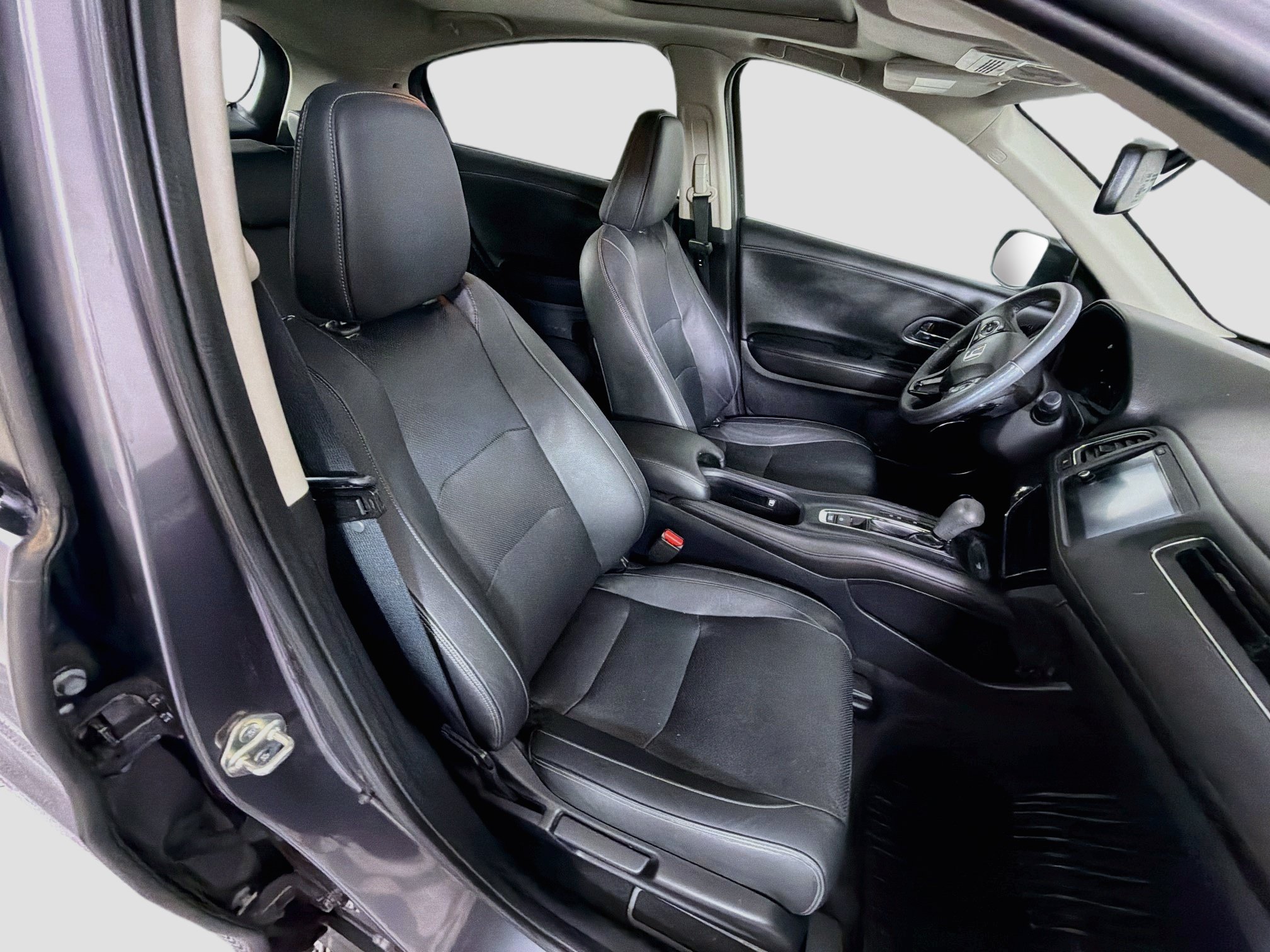 Used 2021 Honda HR-V EX-L image 30