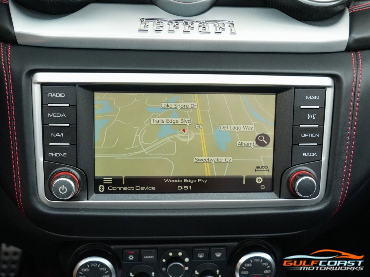 Used 2015 Ferrari California T image 17