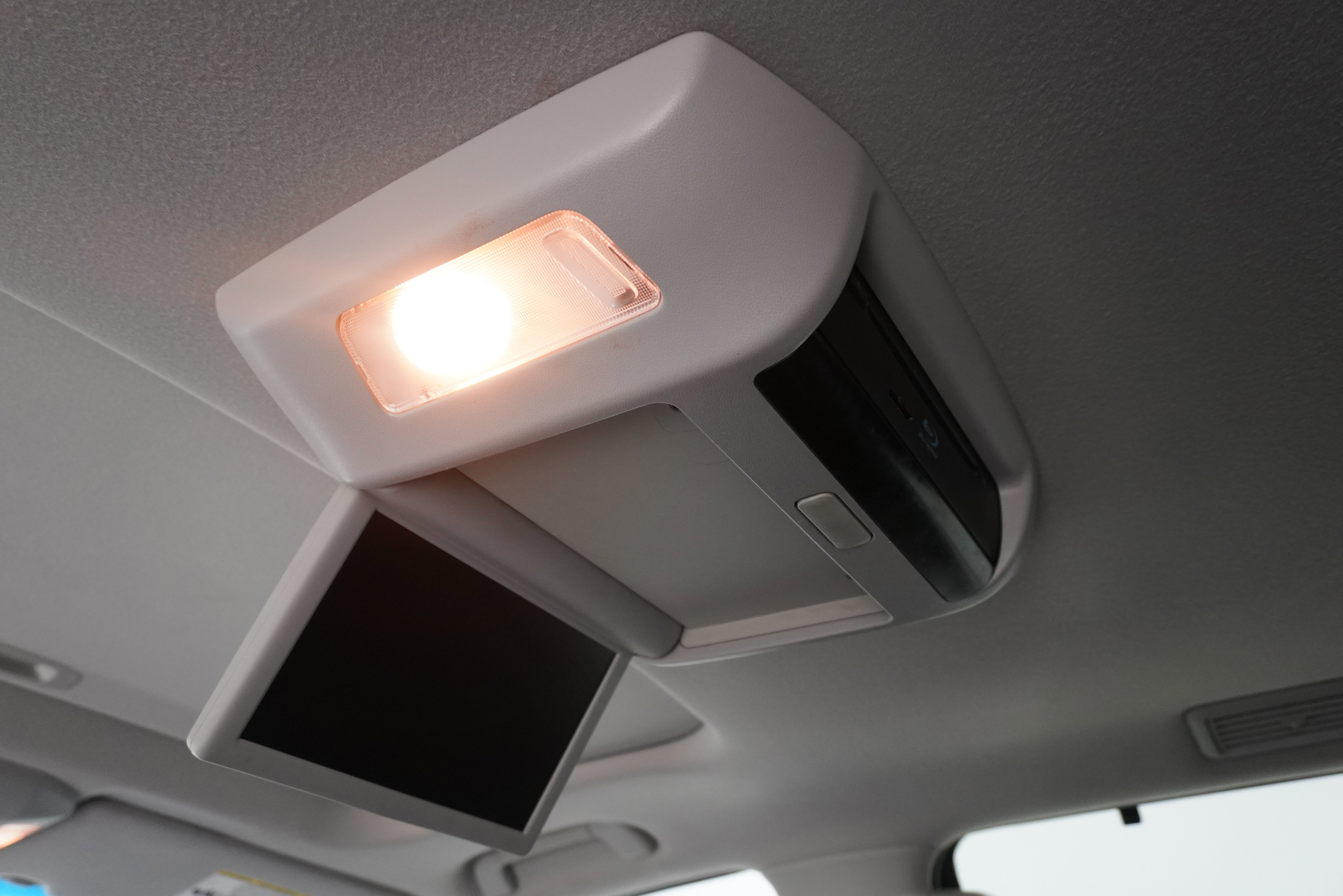 Used 2015 Toyota Sequoia Platinum image 15