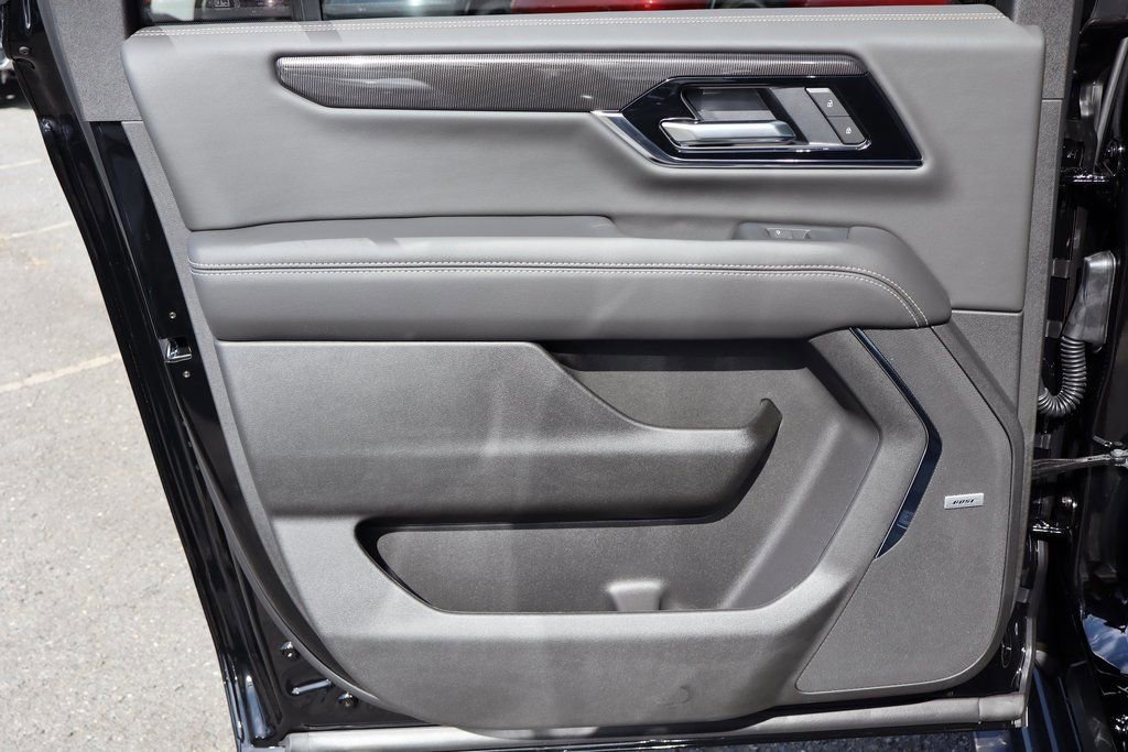 New 2025 GMC Yukon XL Elevation AWD/4WD image 19