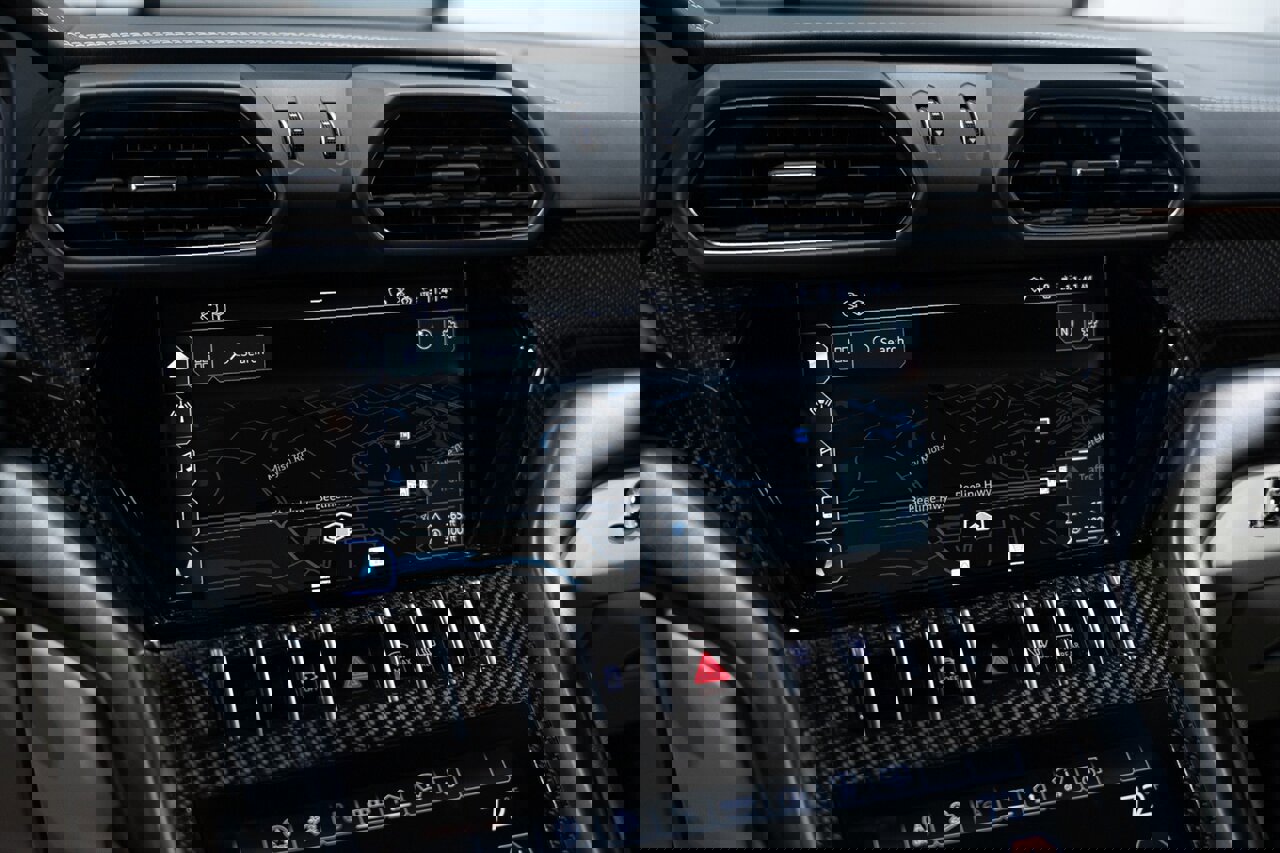 Used 2022 Lamborghini Urus image 59