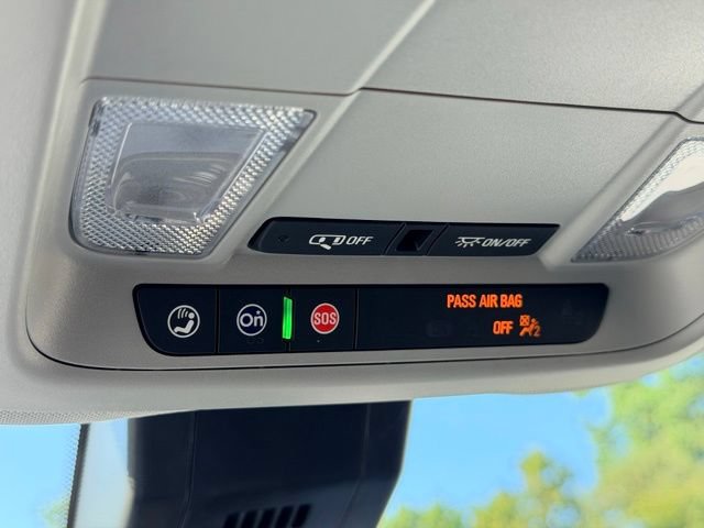 Used 2023 GMC Terrain SLE w/ Driver Convenience Package FWD image 19