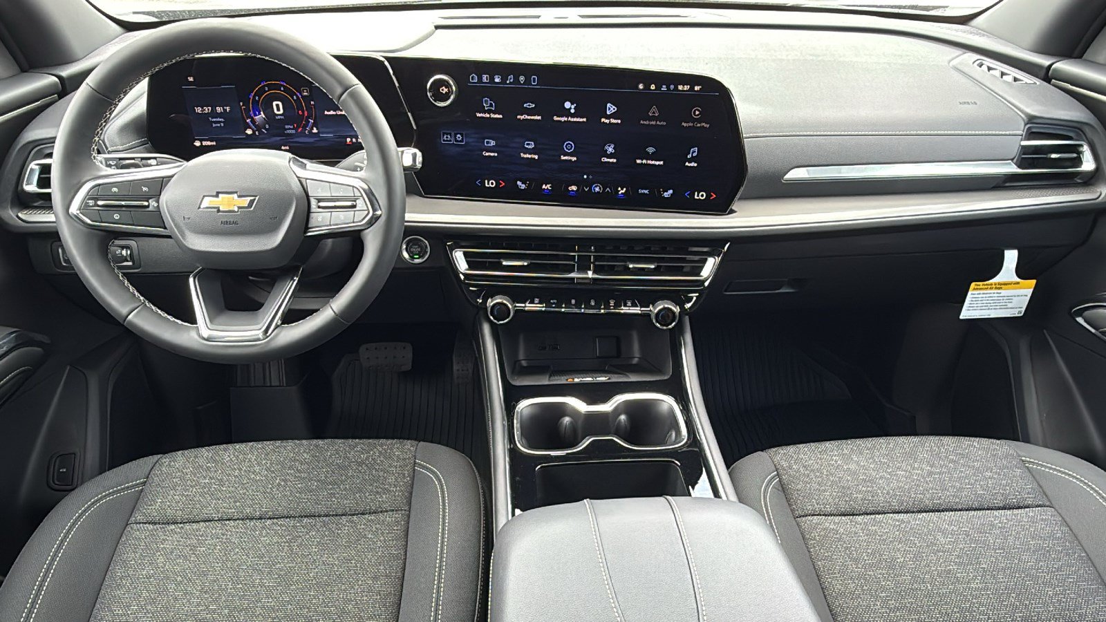 New 2026 Chevrolet Traverse LT w/ Driver Confidence Package FWD image 17