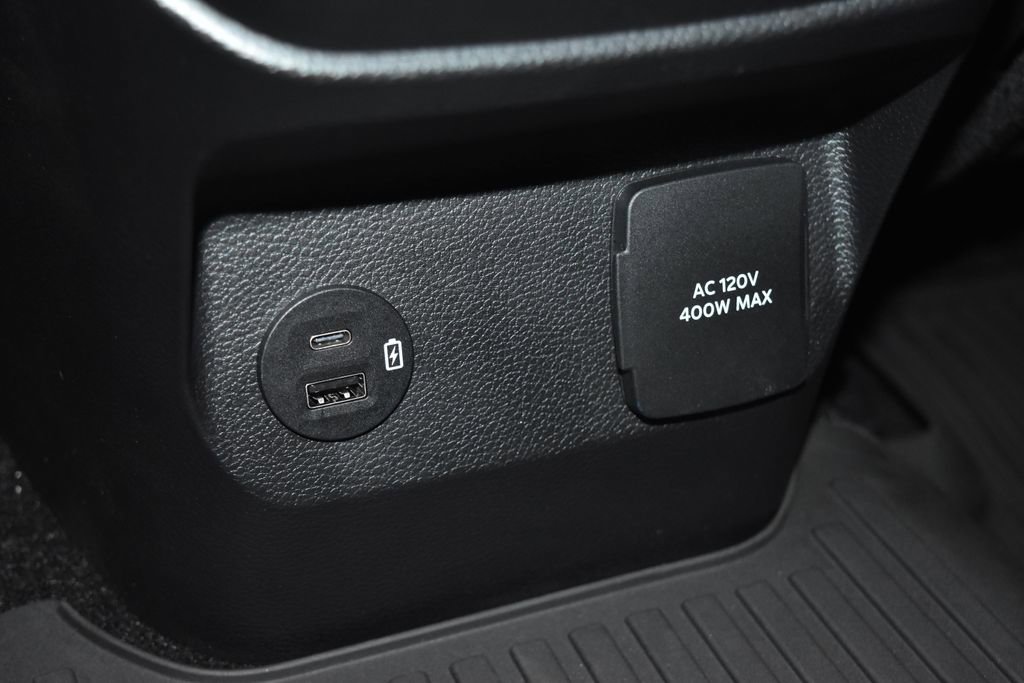 Used 2025 Ford Ranger XLT w/ Equipment Group 301A High image 18