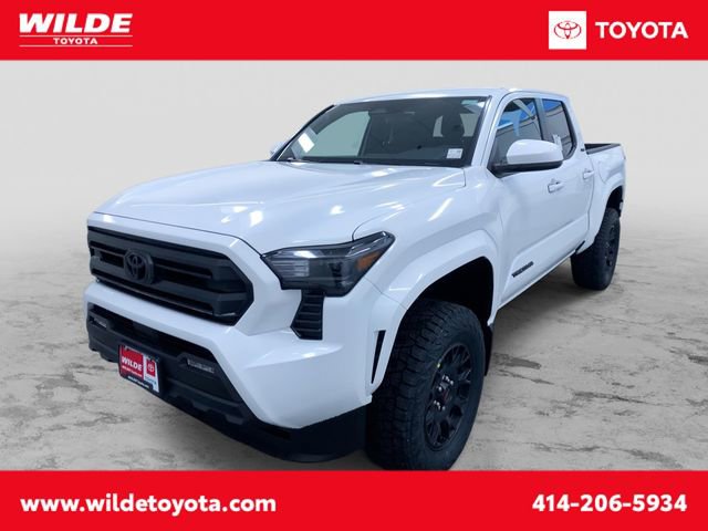 New 2025 Toyota Tacoma SR5