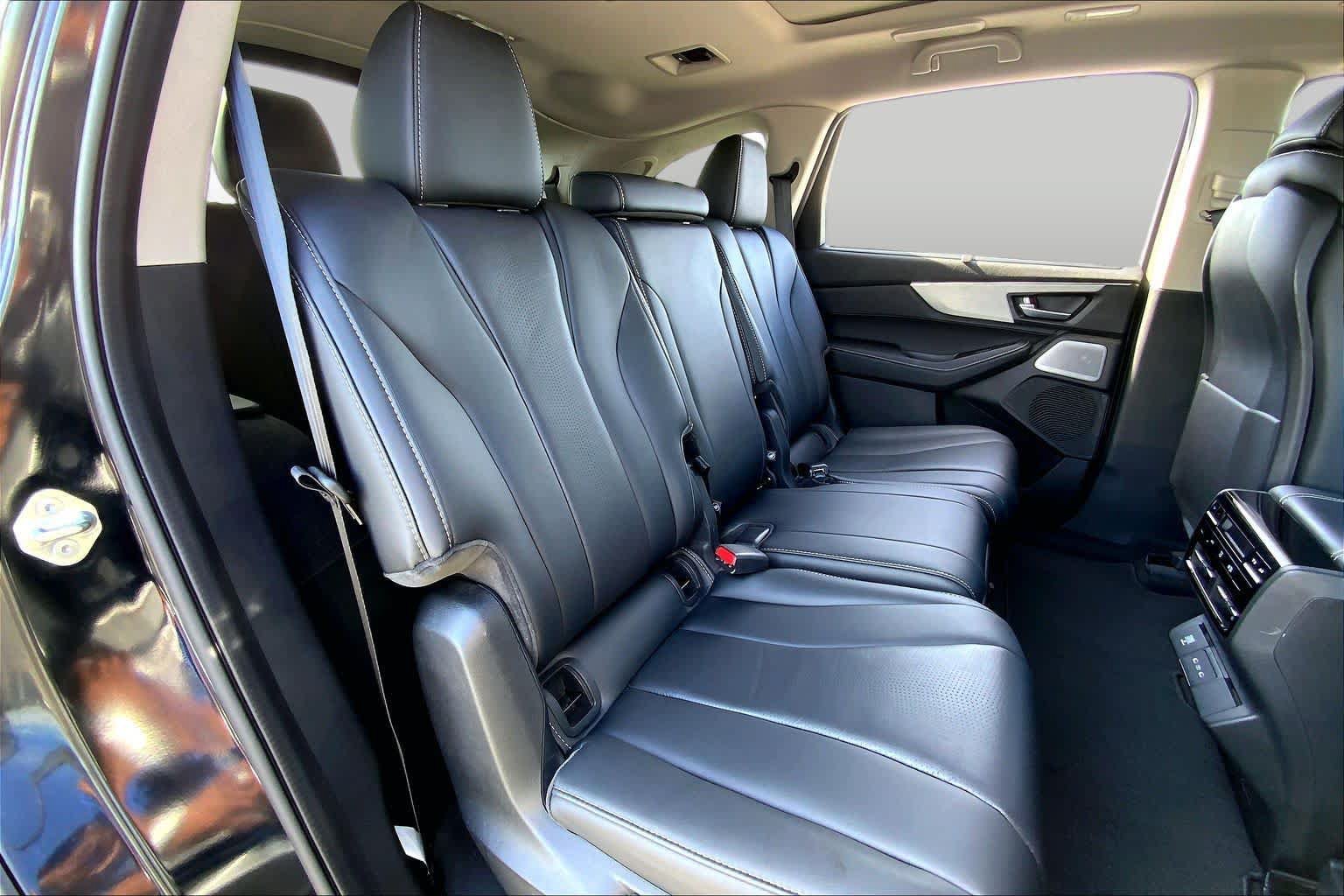Used 2025 Acura MDX w/ Technology Package AWD/4WD image 18