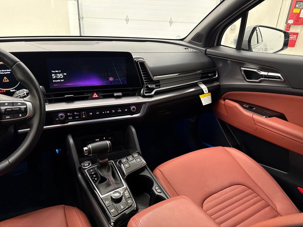 Used 2024 Kia Sportage SX image 15