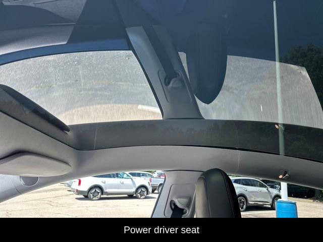 Used 2022 Tesla Model Y Long Range AWD/4WD image 15