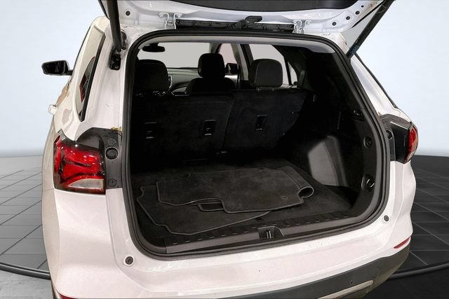 Used 2023 Chevrolet Equinox LT AWD/4WD image 31