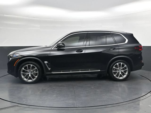 Certified 2024 BMW X5 sDrive40i w/ Premium Package RWD image 9
