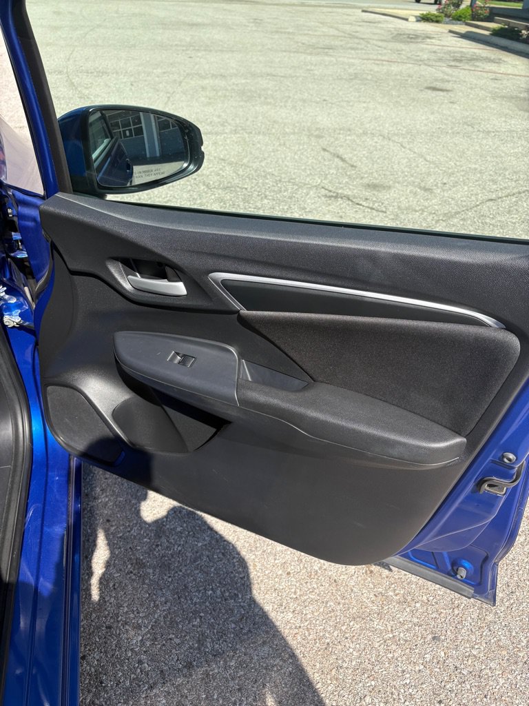 Used 2018 Honda Fit LX image 15