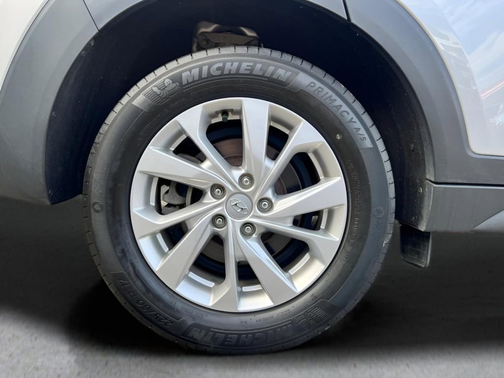 Used 2021 Hyundai Tucson SE image 12