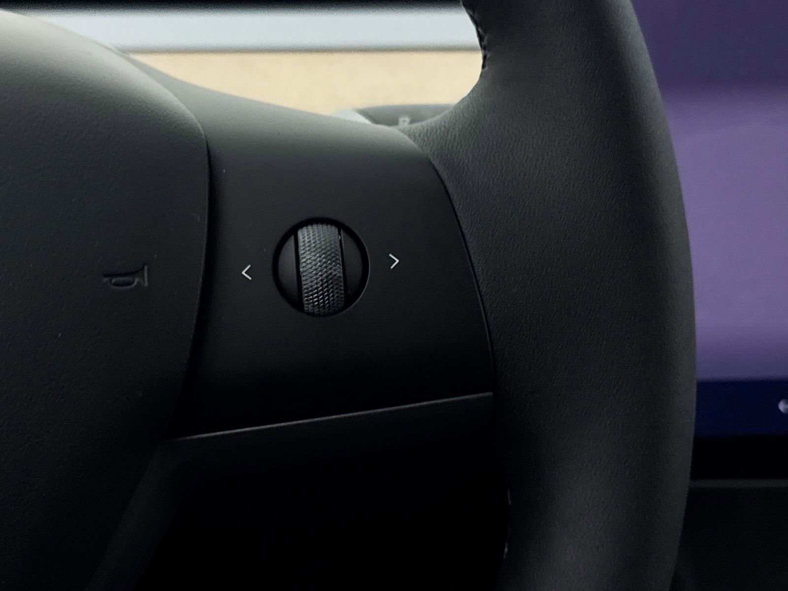 Used 2023 Tesla Model Y Long Range image 33