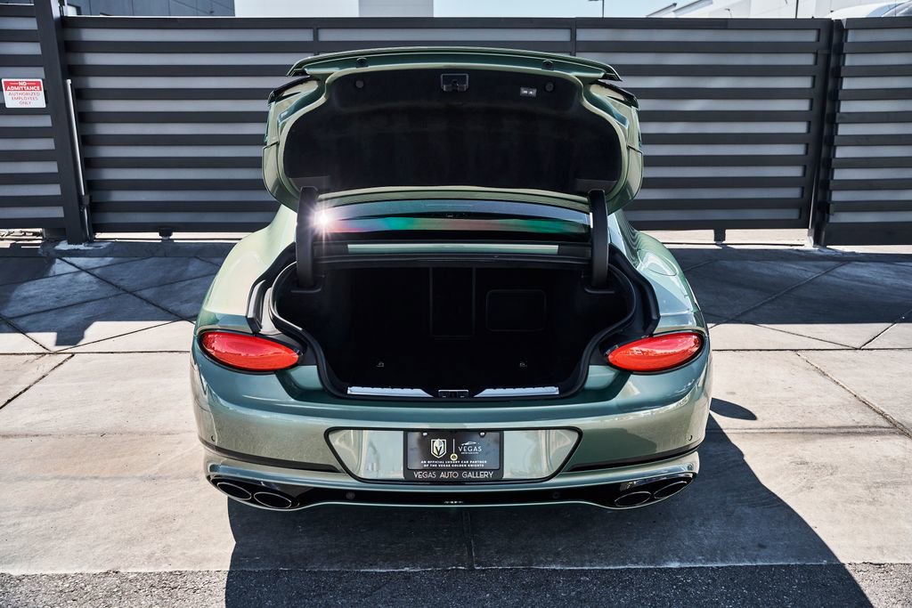 Used 2020 Bentley Continental GT image 17