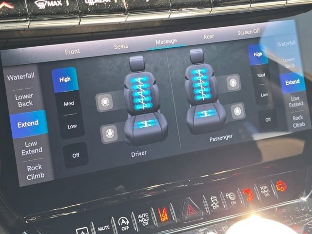 New 2026 Jeep Grand Wagoneer L Summit AWD/4WD image 18