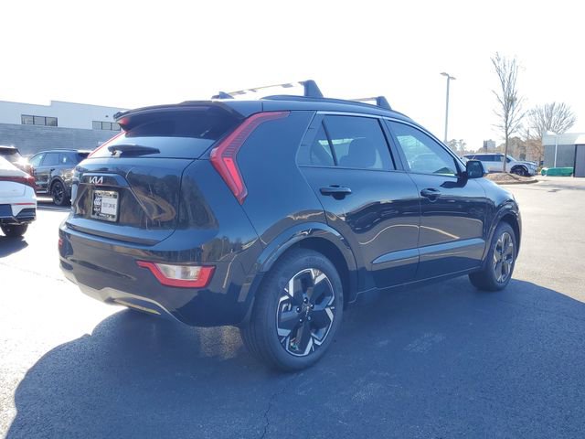 New 2025 Kia Niro Wind w/ Wind Preserve Package image 3