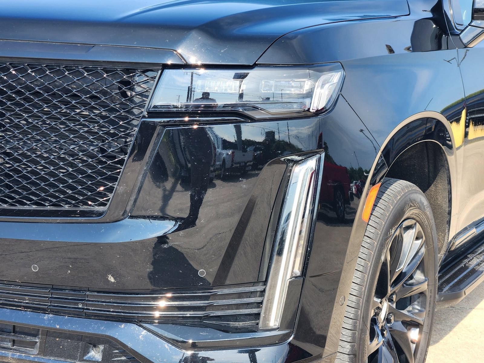 Used 2021 Cadillac Escalade Sport w/ LPO, ONYX Package AWD/4WD image 10