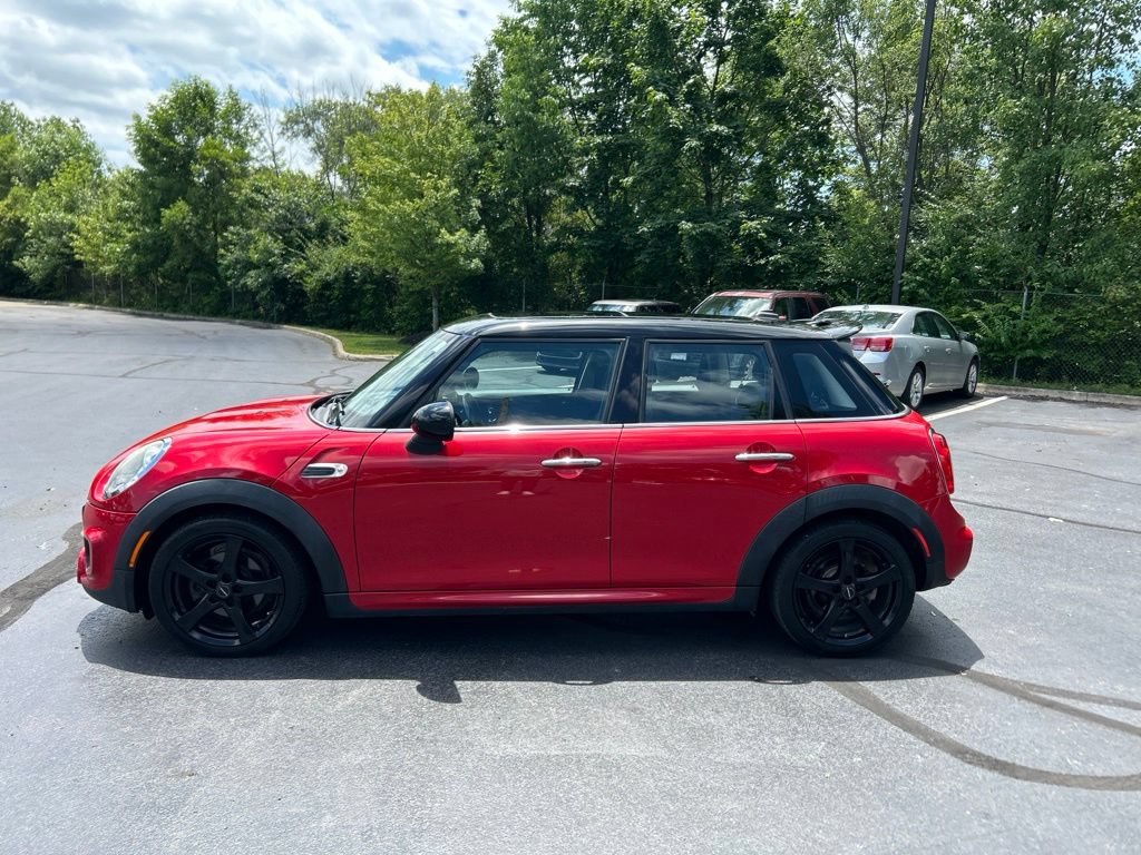 Used 2015 MINI Cooper 4-Door Hardtop FWD image 4