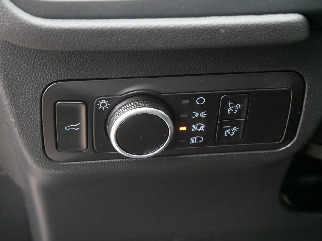 New 2026 Ford Escape ST-Line w/ Tech Pack #1 AWD/4WD image 18