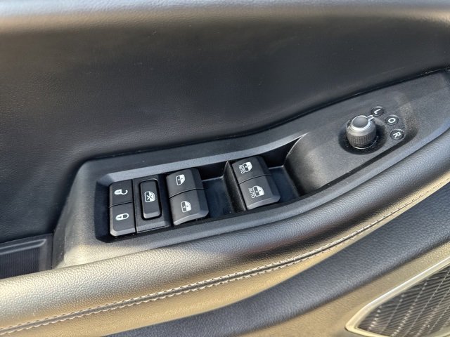 Used 2022 Jeep Grand Cherokee L Limited image 32