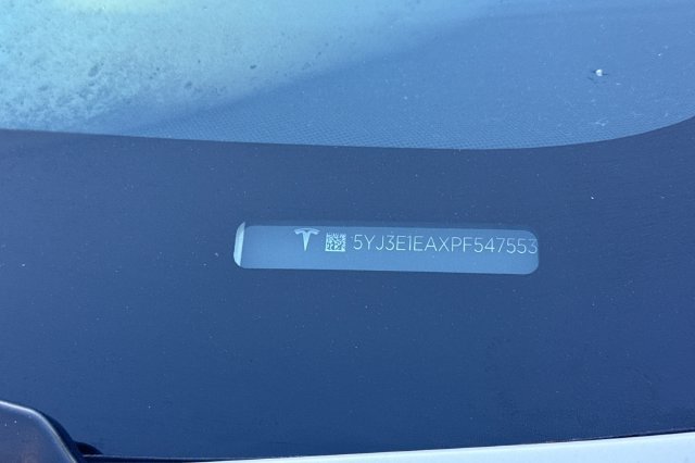 Used 2023 Tesla Model 3 Standard Range RWD image 3