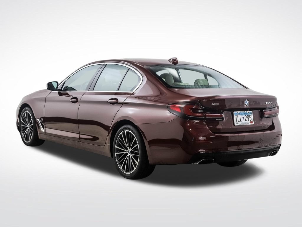Certified 2023 BMW 530i xDrive AWD/4WD image 3