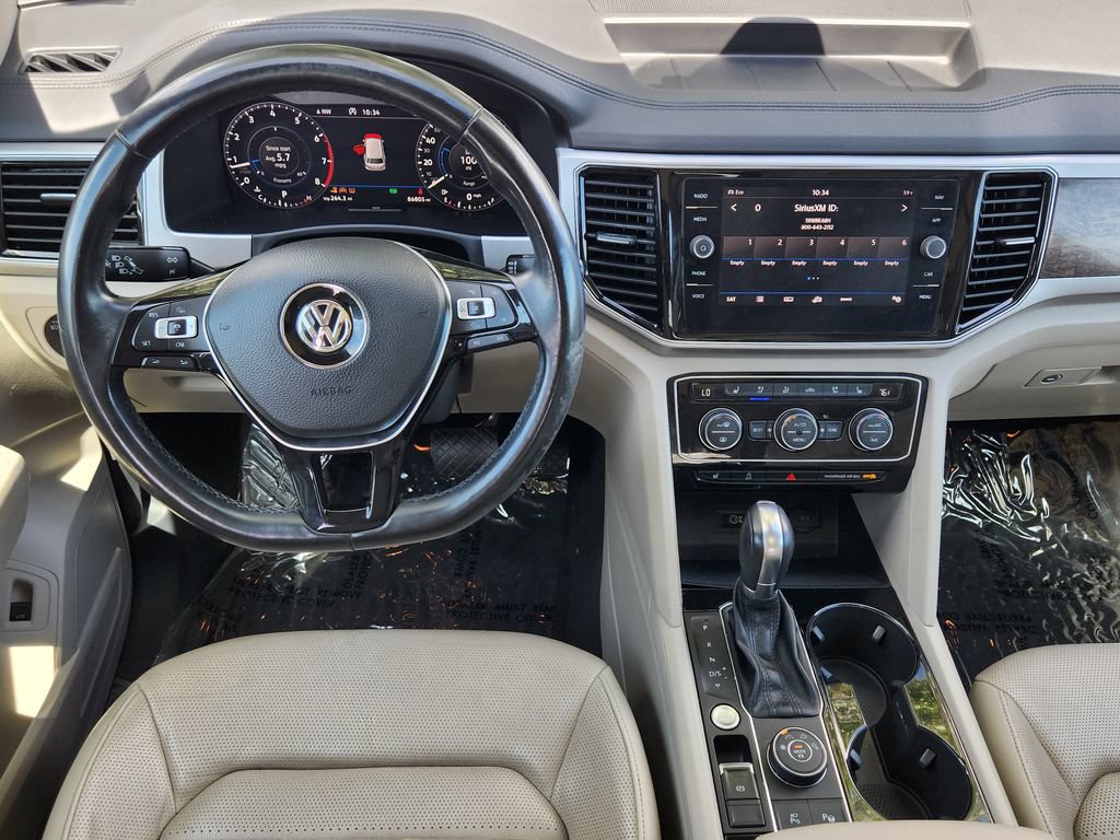 Used 2018 Volkswagen Atlas SEL Premium AWD/4WD image 3