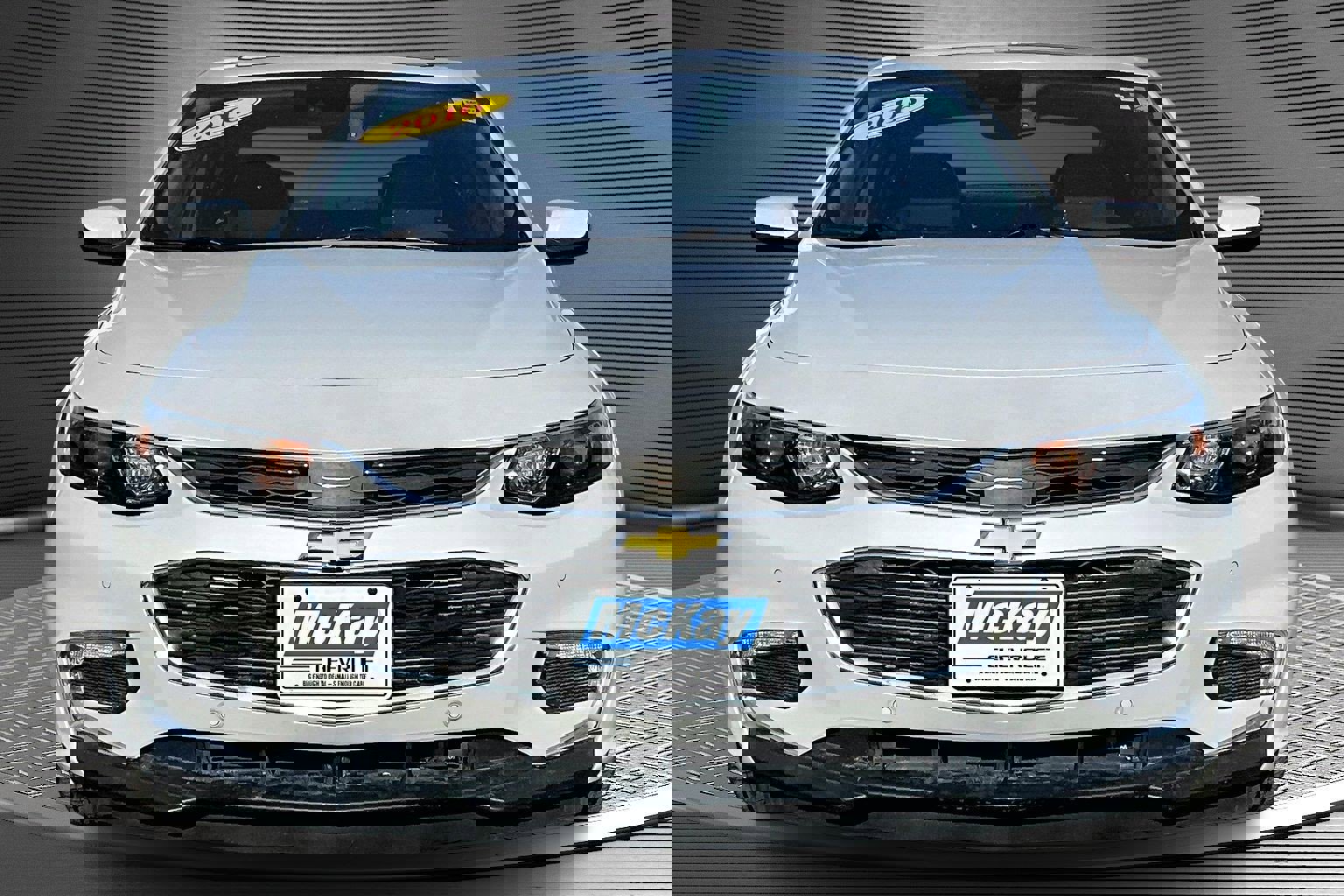 Used 2016 Chevrolet Malibu Premier w/ Driver Confidence Package II image 2