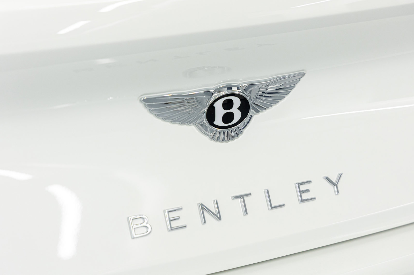 New 2026 Bentley Continental GT Azure AWD/4WD image 21