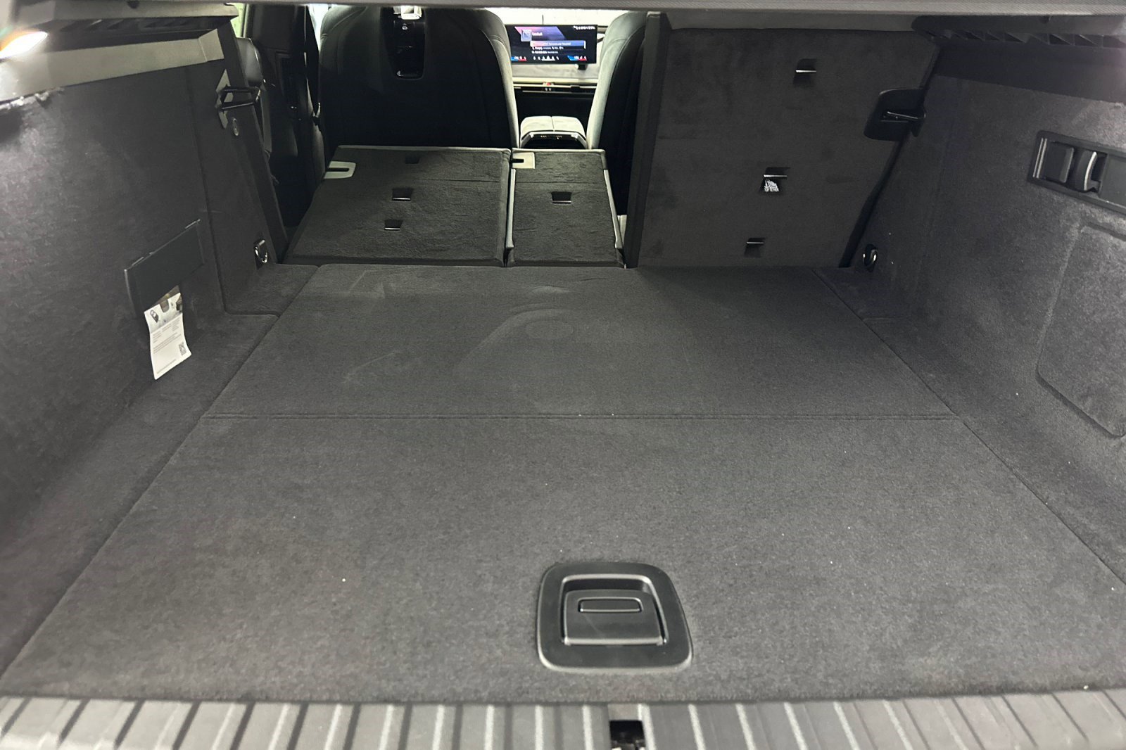 New 2026 BMW iX xDrive45 w/ M Sport Package image 28