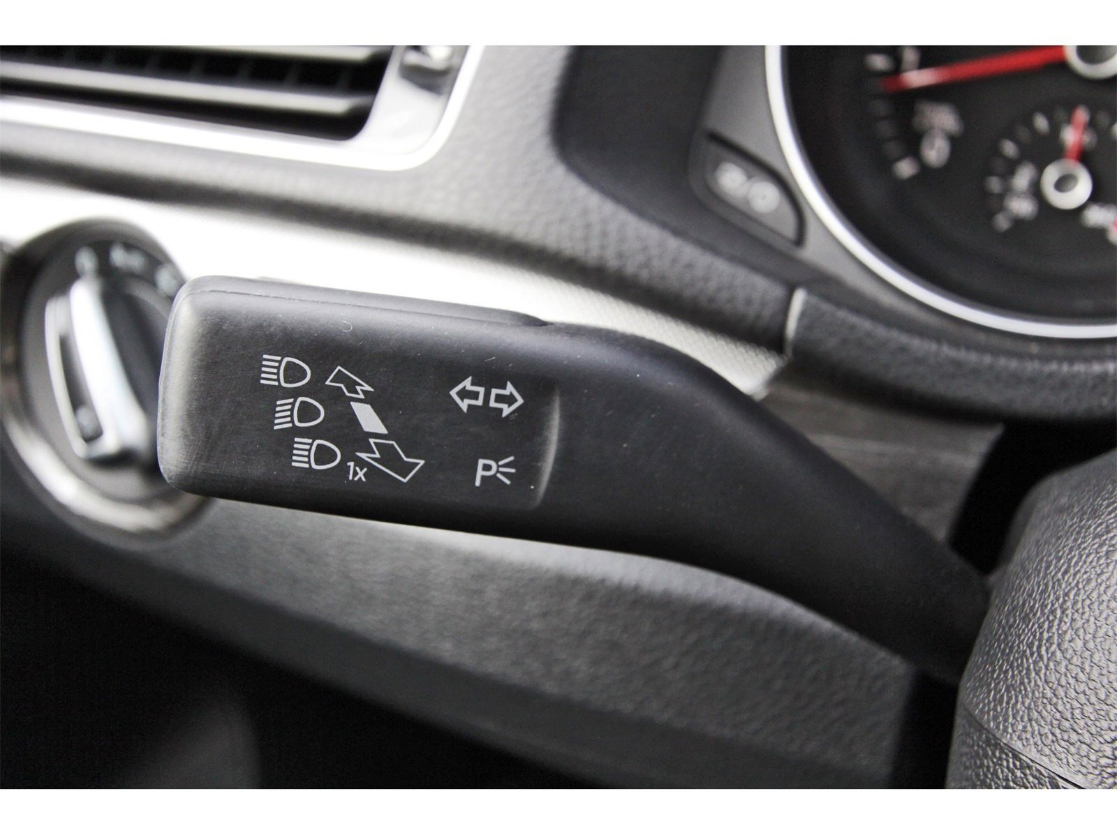 Used 2016 Volkswagen Passat 1.8T SE image 17