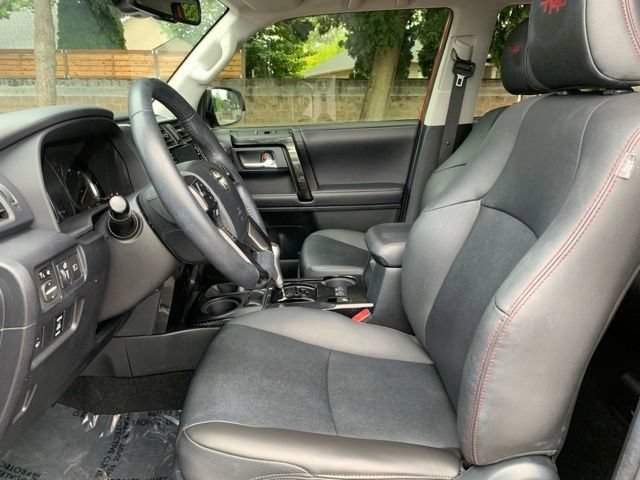 Used 2020 Toyota 4Runner TRD Off-Road Premium w/ Moonroof Package AWD/4WD image 12