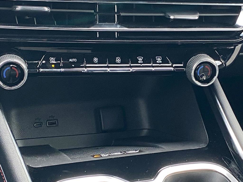 New 2026 Chevrolet Traverse Z71 w/ Driver Confidence Package image 7