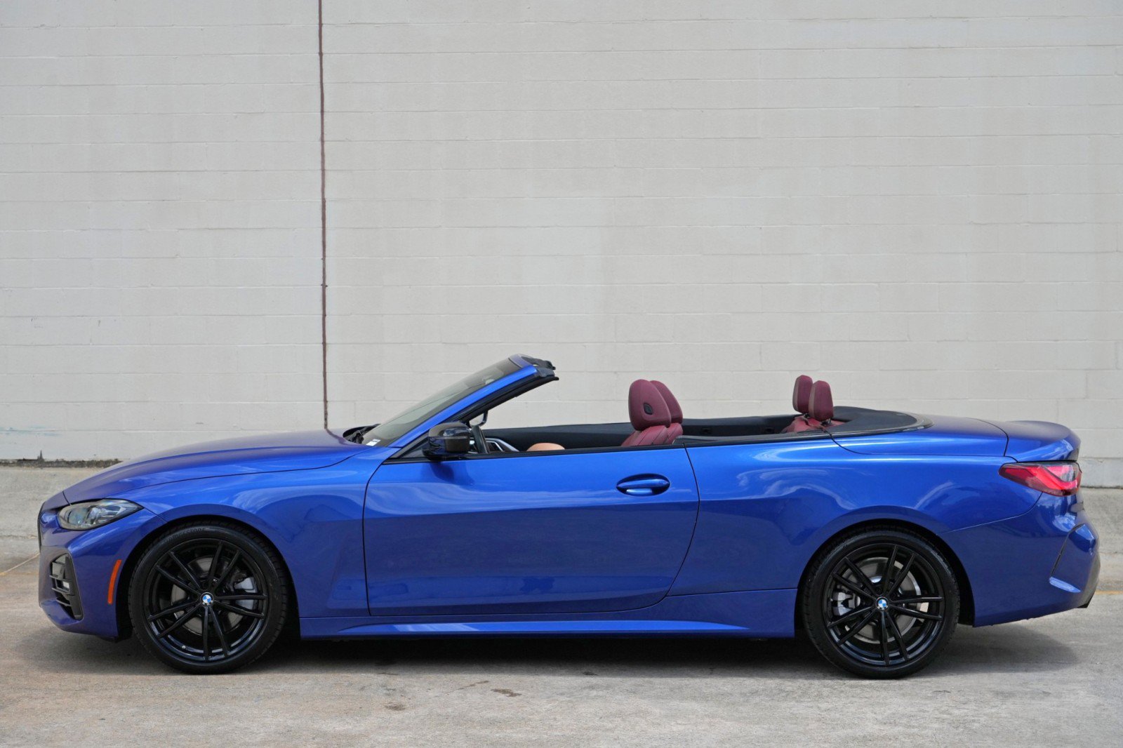 Used 2022 BMW 430i Convertible w/ M Sport Package RWD image 43