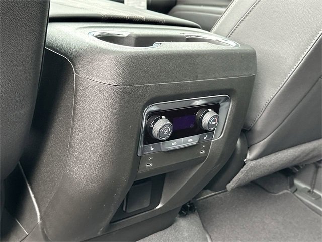 Used 2025 Chevrolet Suburban High Country w/ Sun And Tow Package image 22