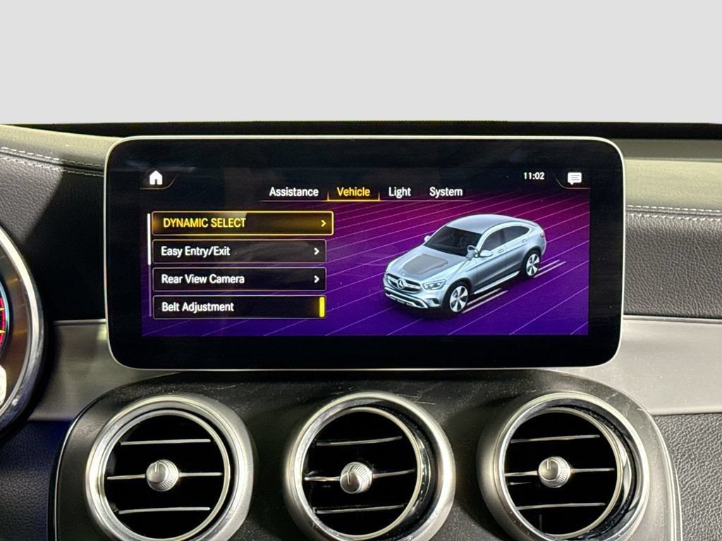 Used 2020 Mercedes-Benz GLC 300 4MATIC Coupe image 13