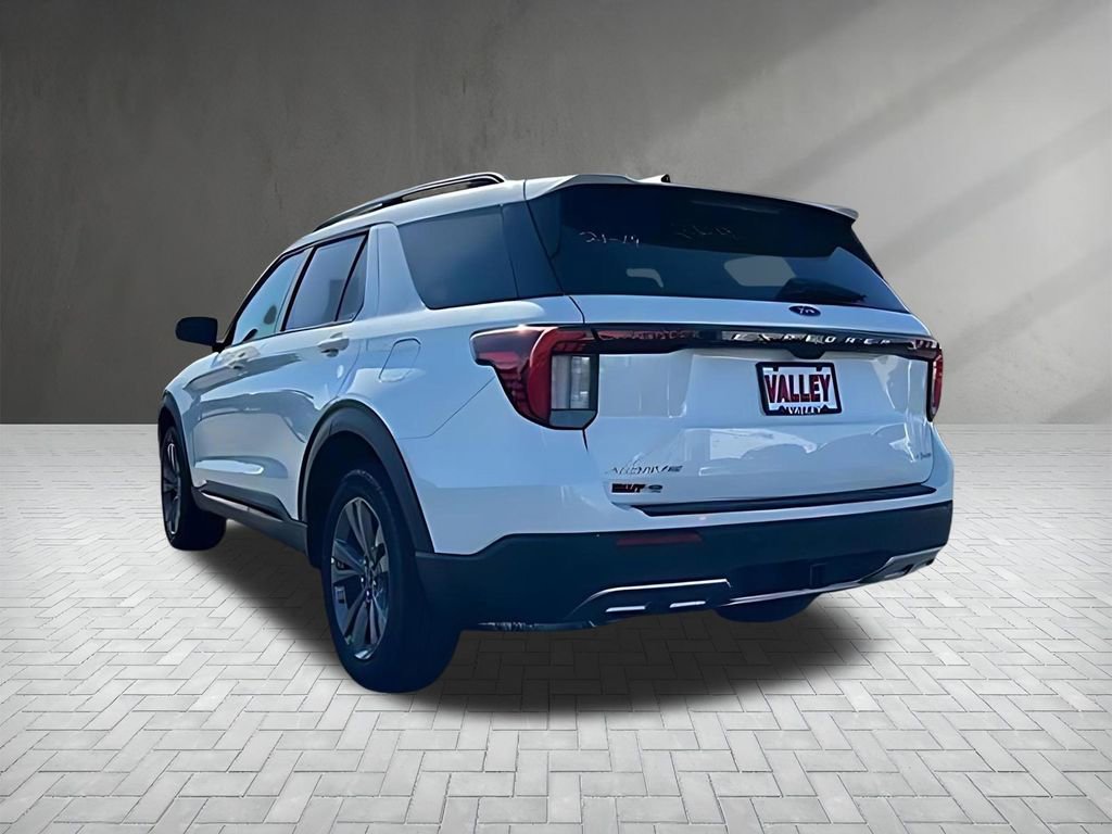 New 2026 Ford Explorer Active w/ Active Comfort Package AWD/4WD image 5