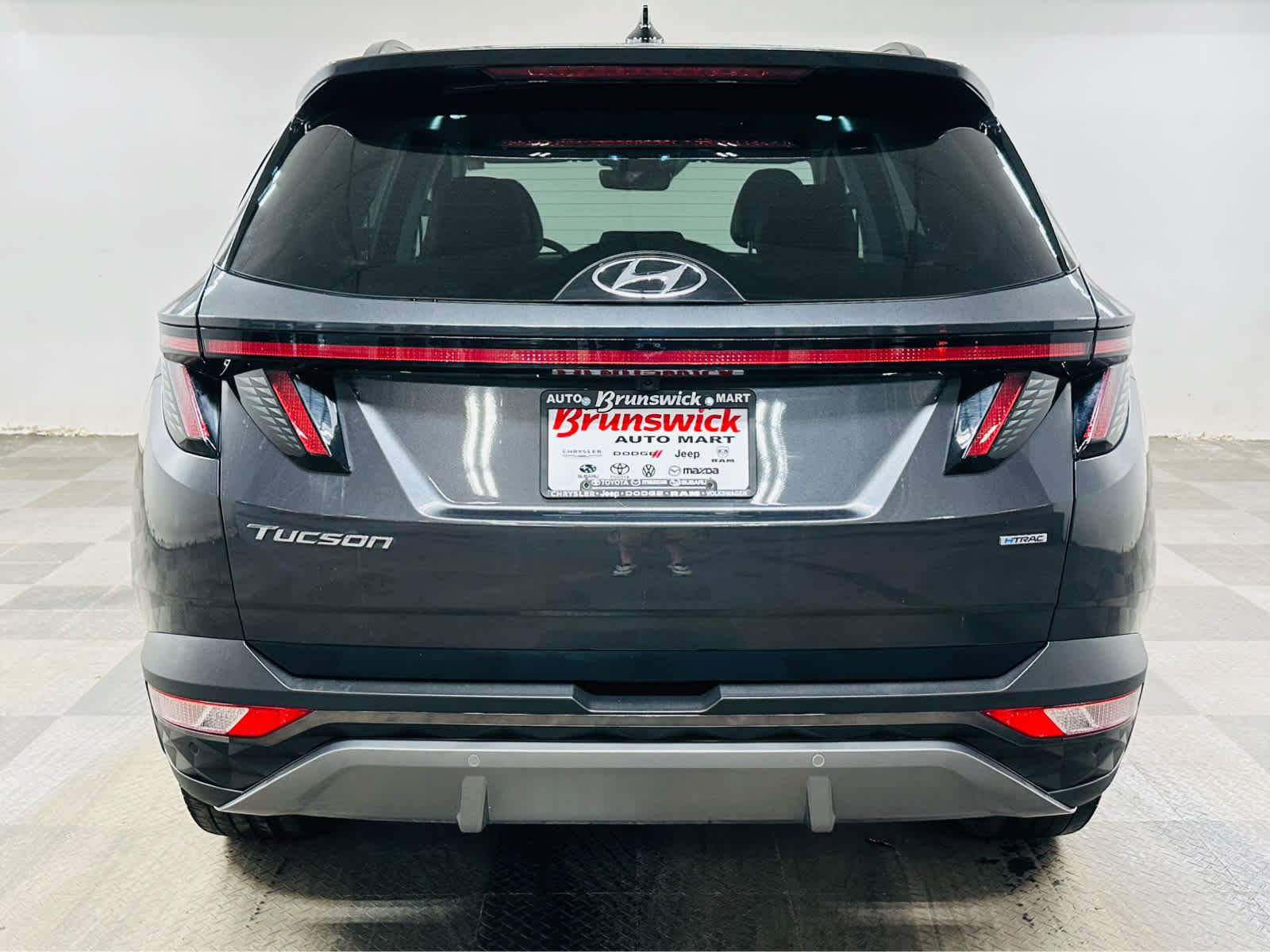 Used 2023 Hyundai Tucson Limited AWD/4WD image 5