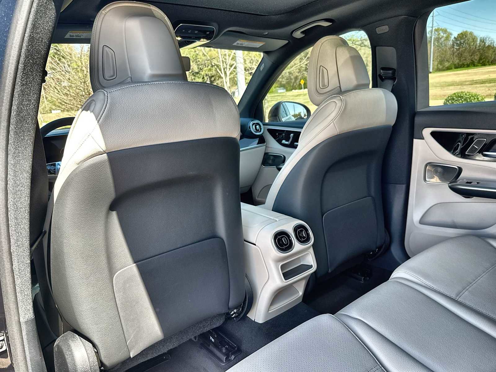 New 2026 Mercedes-Benz GLC 300 image 18