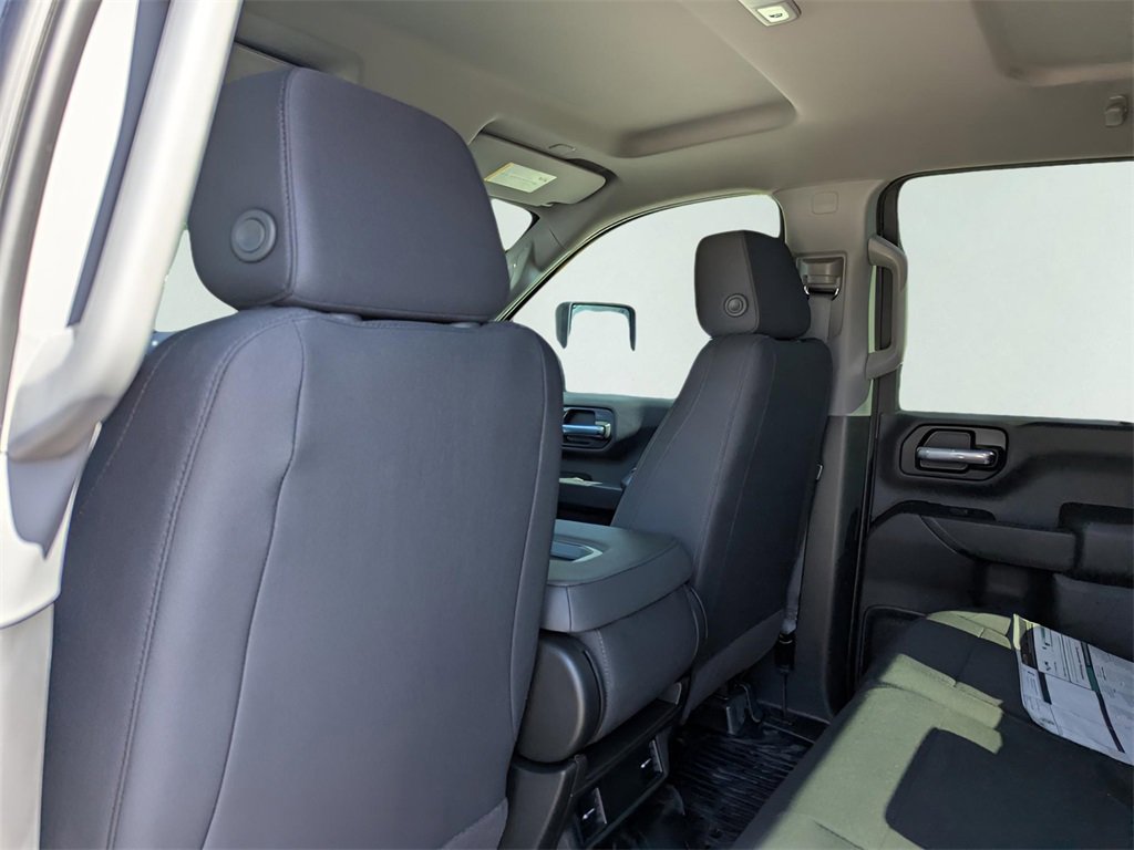 New 2025 GMC Sierra 2500 Pro image 14