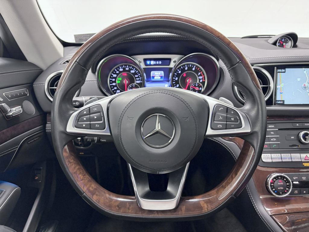 Used 2019 Mercedes-Benz SL 550 image 17